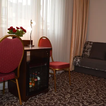 Hotel Atlas 3*