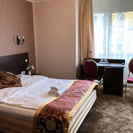Atlas Hotel 3*